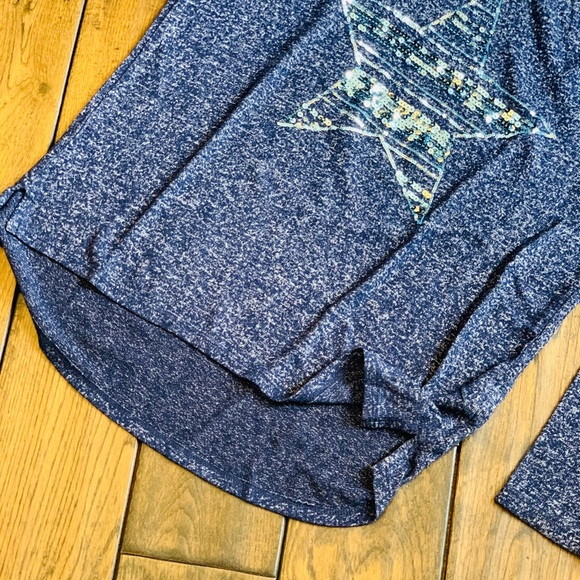 ⚡️2/$25⚡️GAP Girls’ Softspun Sweater - Picture 4 of 7